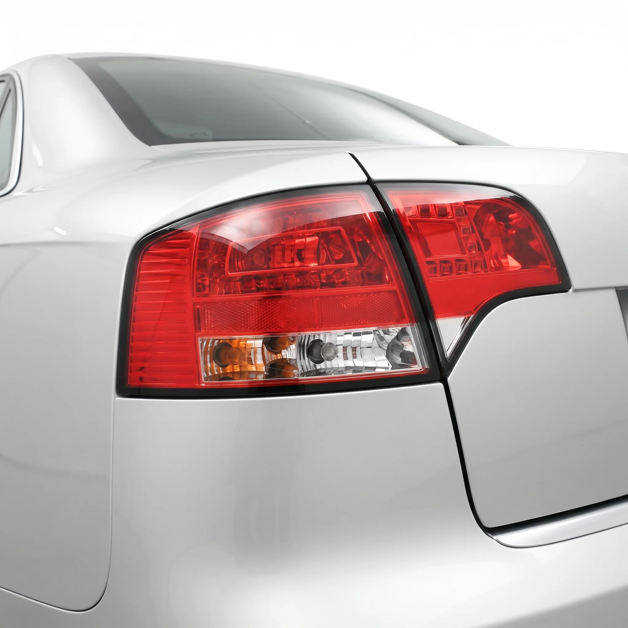 Audi A4 B7 (2005 - 2008) Clear Red LED Tail Lights LH + RH - Image 3