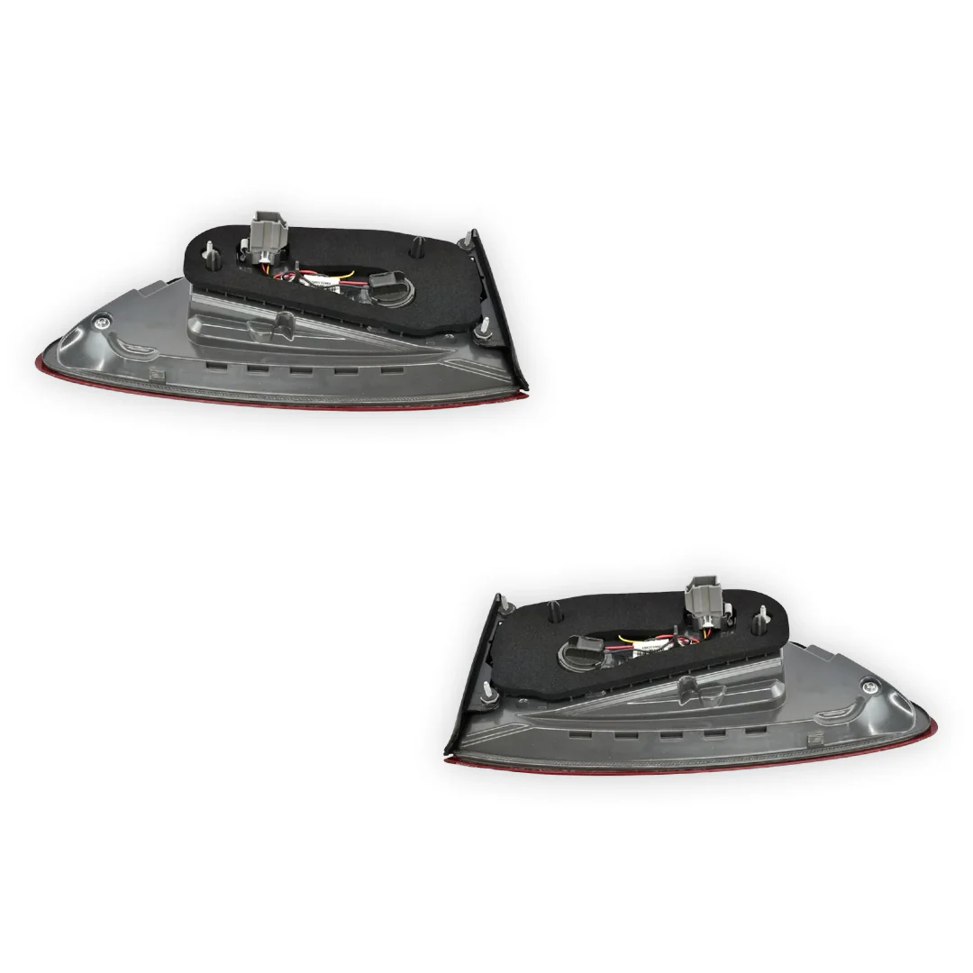 Ford Mondeo MD (2014 - 2019) Genuine Rear Garnish Lamps LH + RH - Image 3