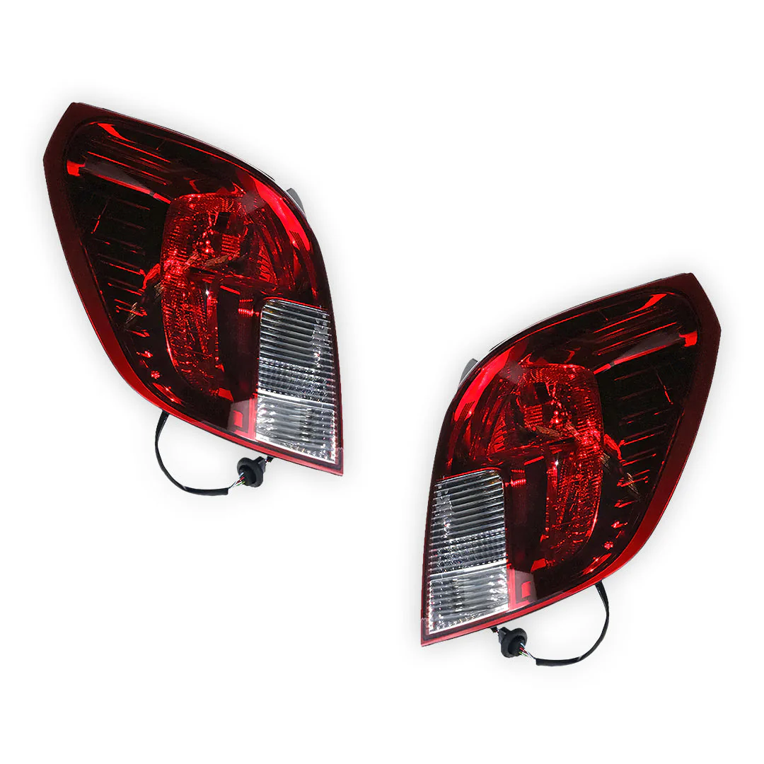 Holden Captiva CG (2011 - 2015) Halogen Tail Lights LH + RH - Image 2