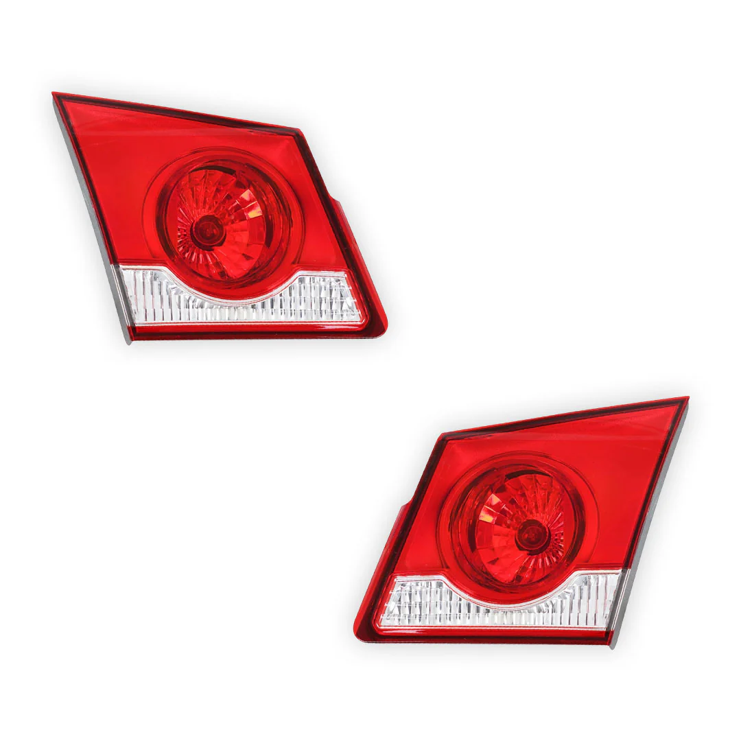 Holden Cruze JG / JH (2009 - 2011) Rear Garnish Tail Lights LH + RH - Image 2
