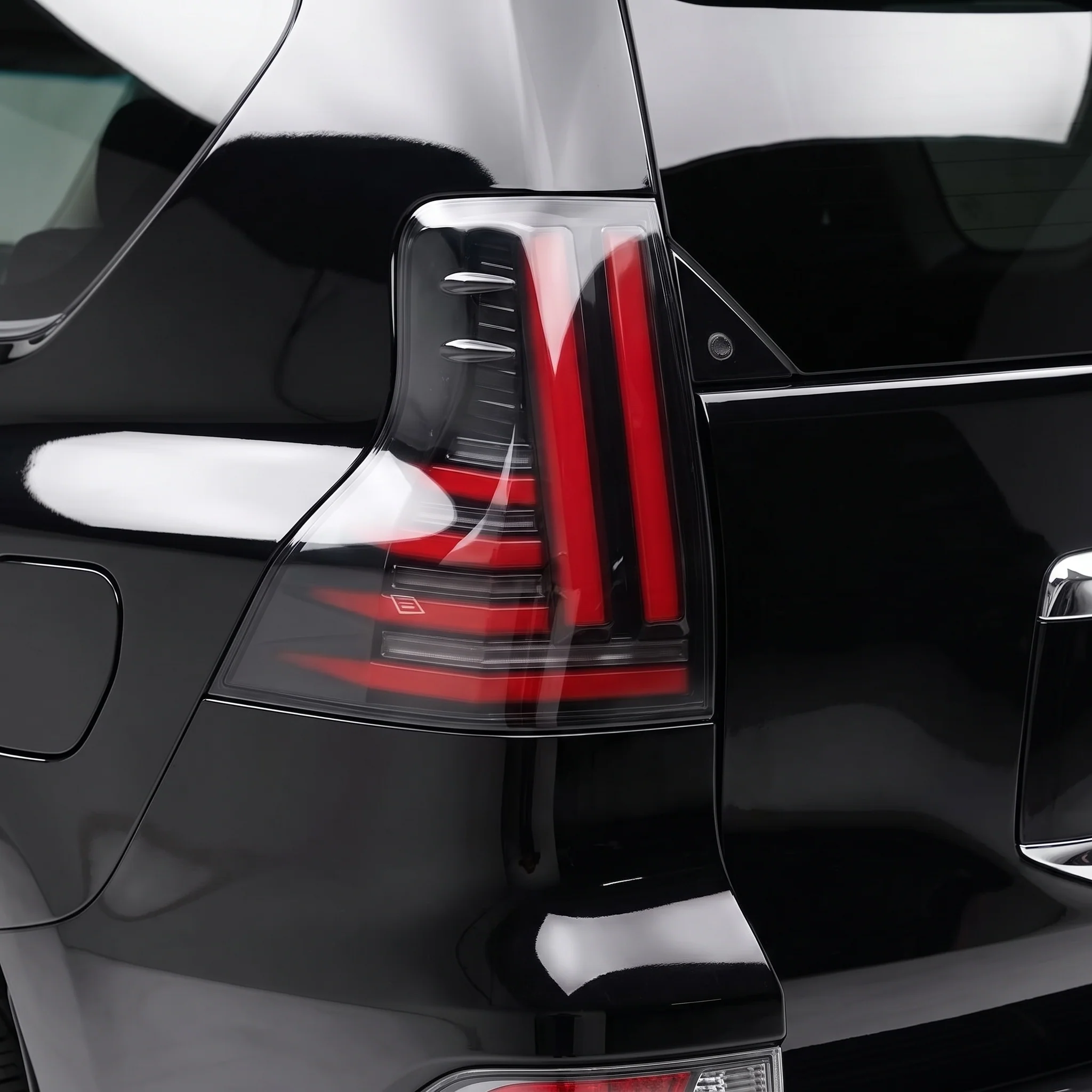 Lexus GX460 (2013 - 2018) Smoked LED Tail Lights LH + RH - Image 2