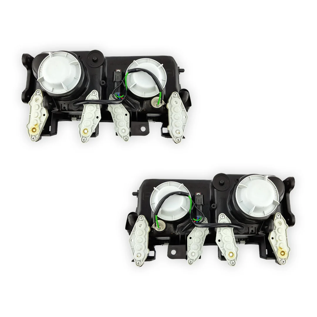 Mitsubishi L300 Express SJ (1995 - 2001) Halogen Headlights LH + RH - Image 4