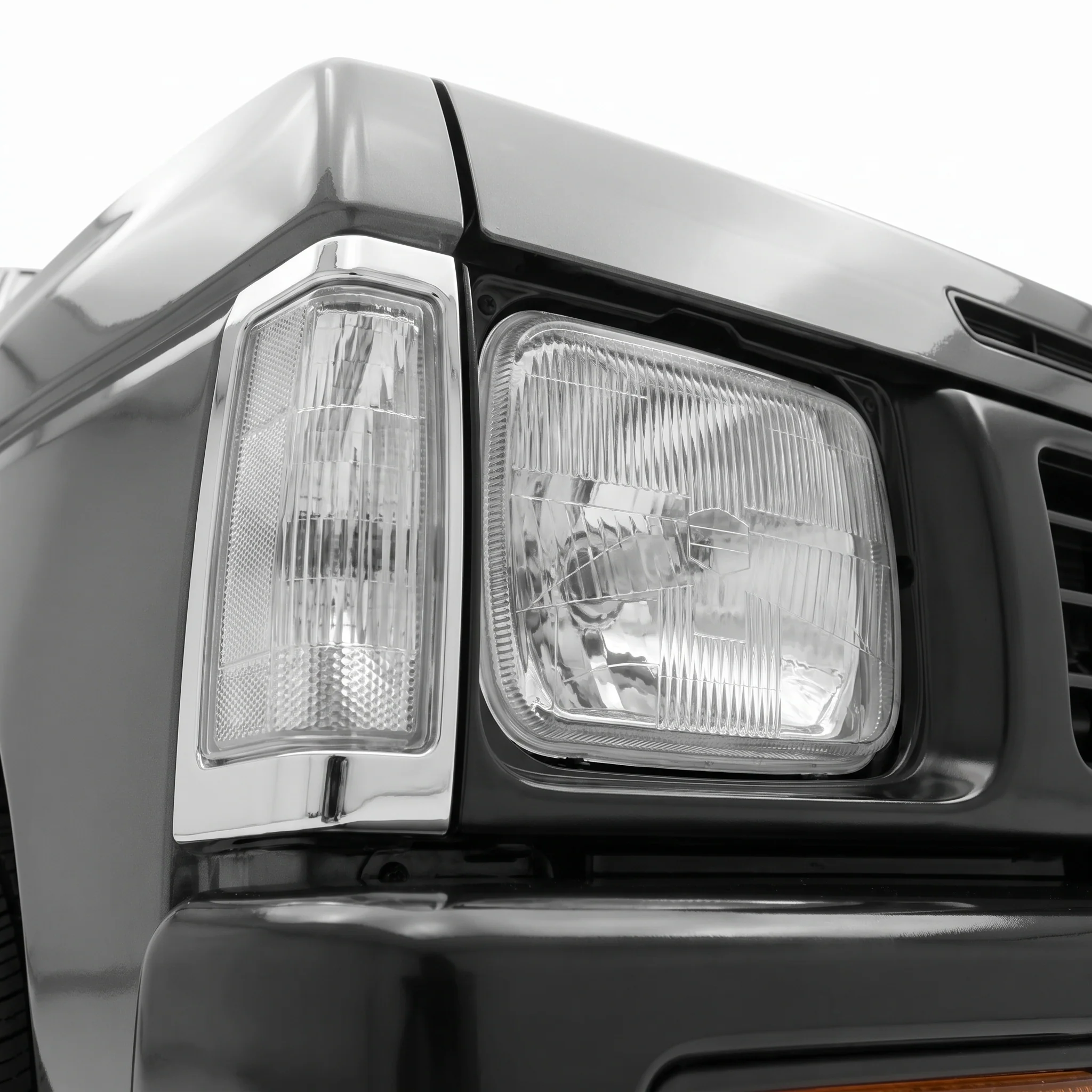 Nissan Navara D21 (1986 - 1997) Headlights with H4 Globe Glass Lens LH + RH - Image 3