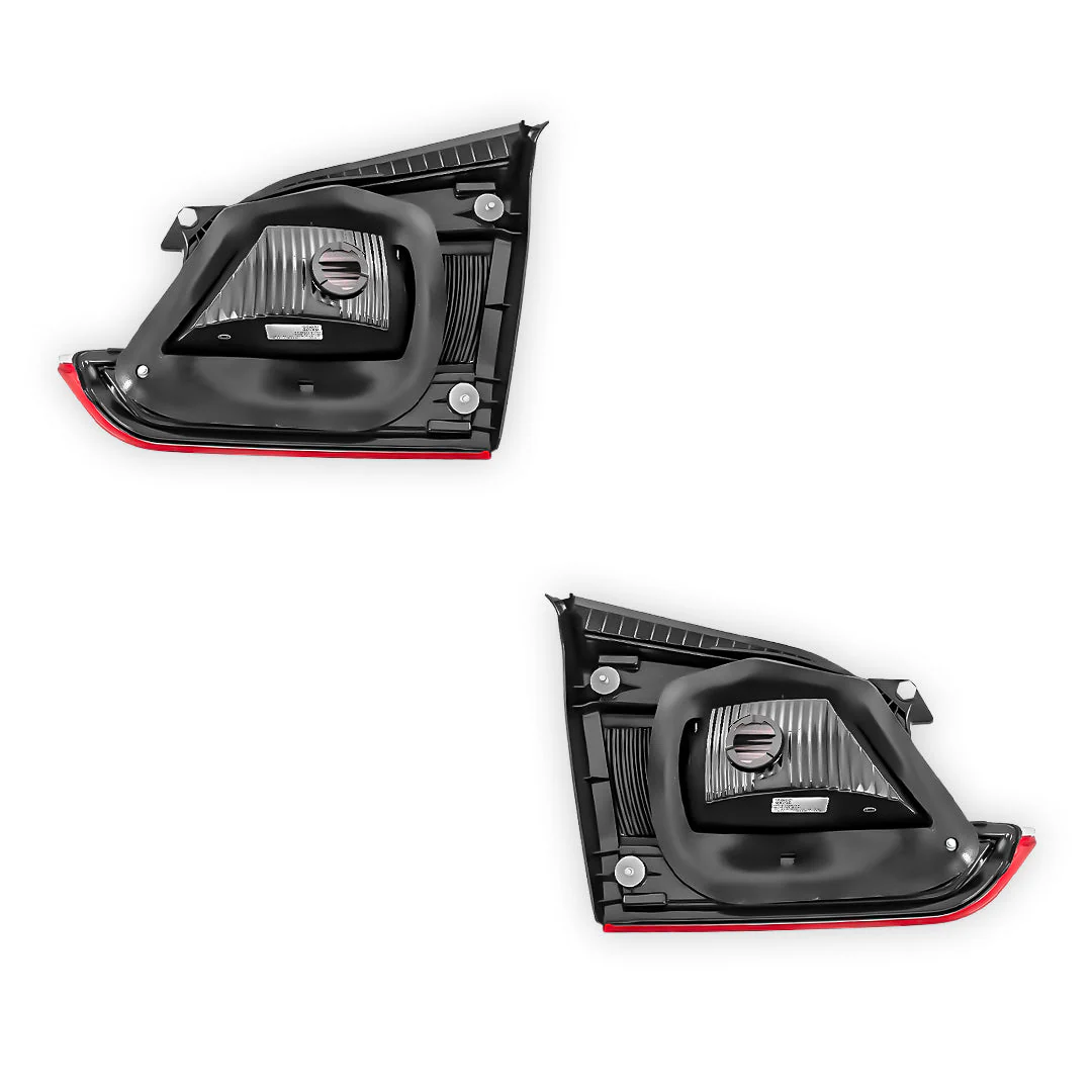 Subaru Levorg VM (2016 - 2020) Rear Garnish Tail Lights LH + RH - Image 3