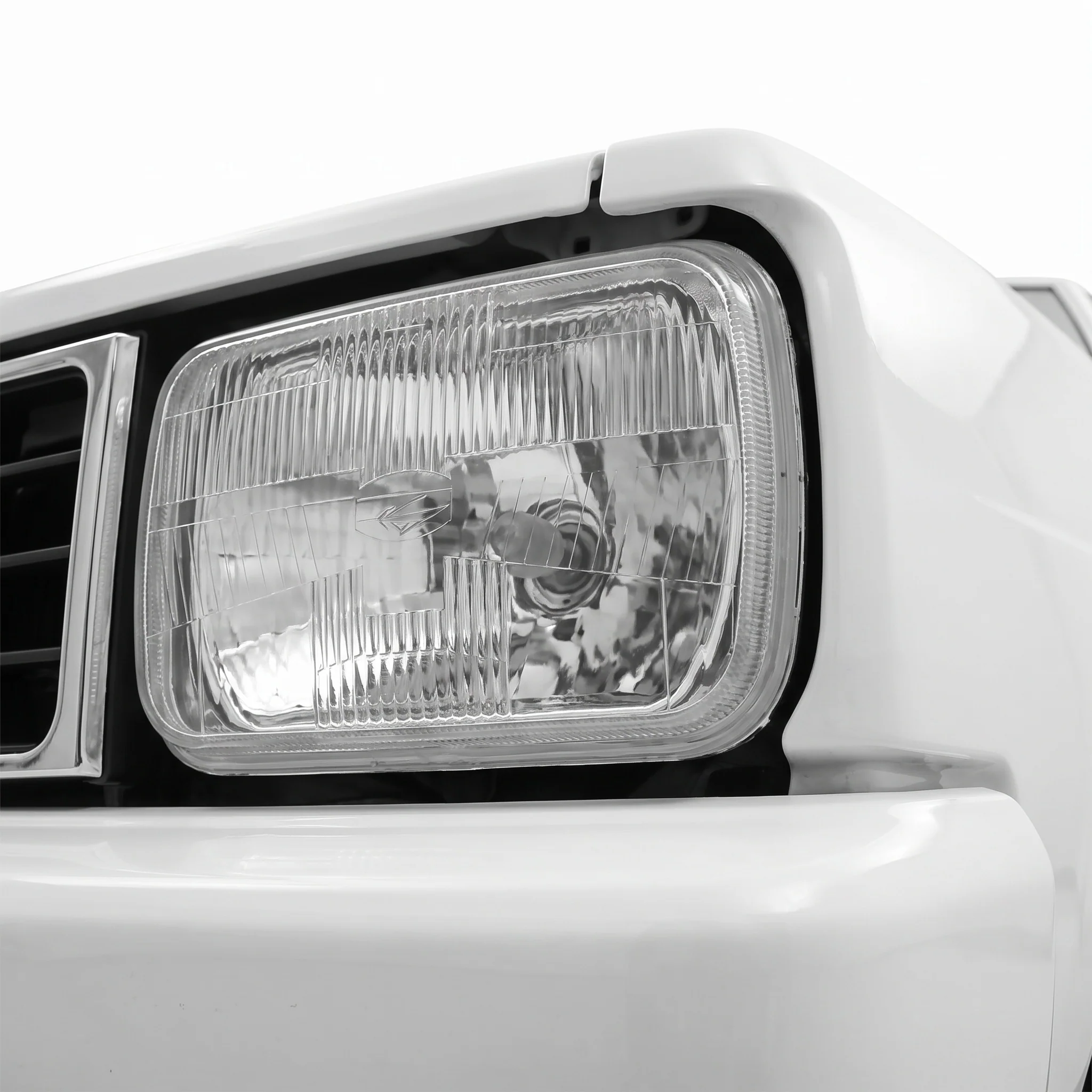 Toyota Corolla E70 (1981 - 1983) Headlights with H4 Globe Glass Lens LH + RH - Image 3