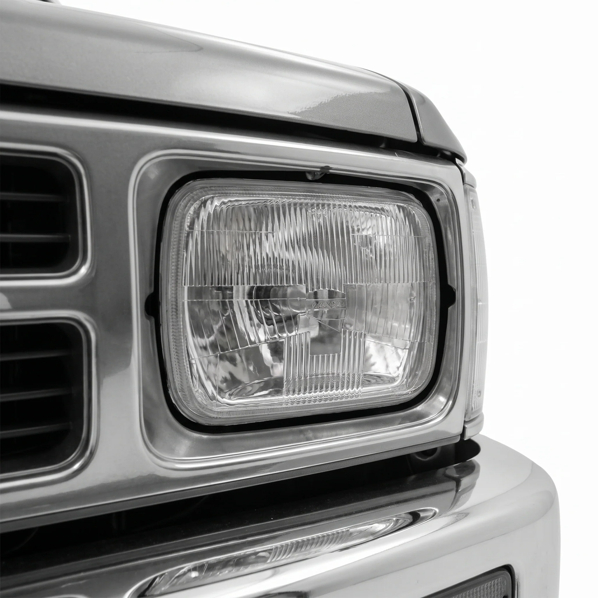 Toyota HiLux N30 / N40 / N50 / N60 (1980 - 2005) Headlights works with H4 Globe Glass or Plastic Lens LH + RH - Image 3