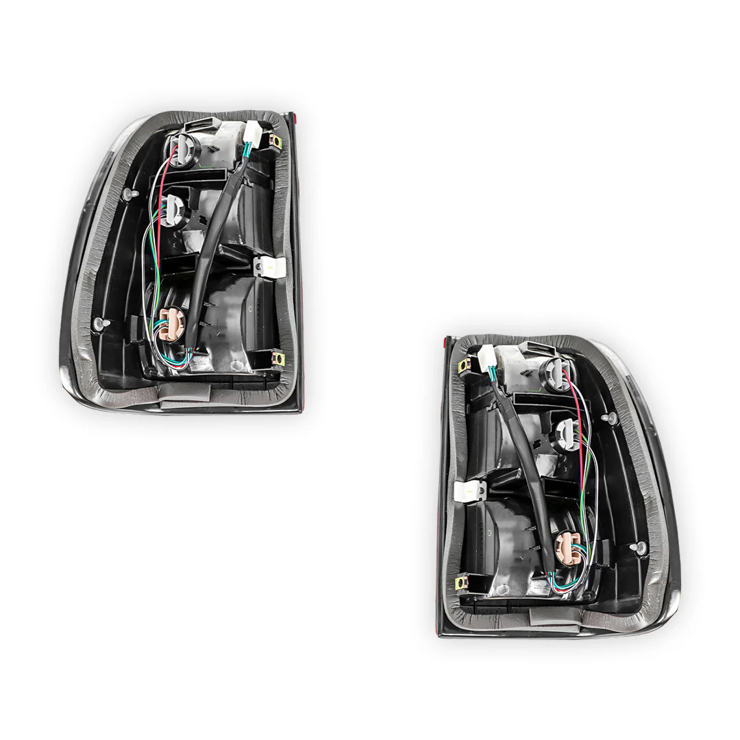 Toyota LandCruiser 100 Series (1998 - 2002) OEM Style Tail Lights LH + RH - Image 4