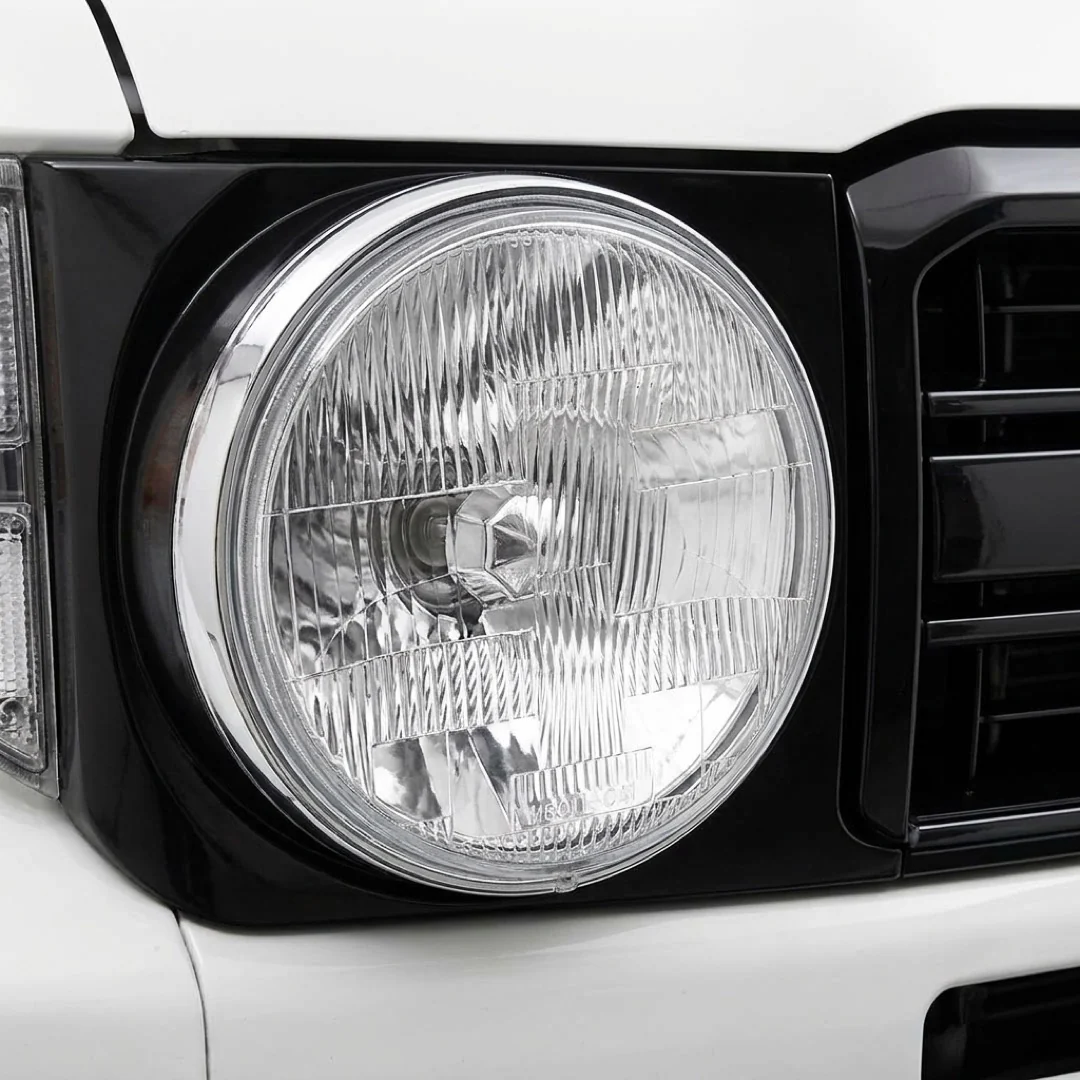 Toyota LandCruiser 70 / 73 / 75 / 78 / 79 Series (1985 - 2007) H4 7-inch Round OEM Style Headlights LH + RH - Image 2