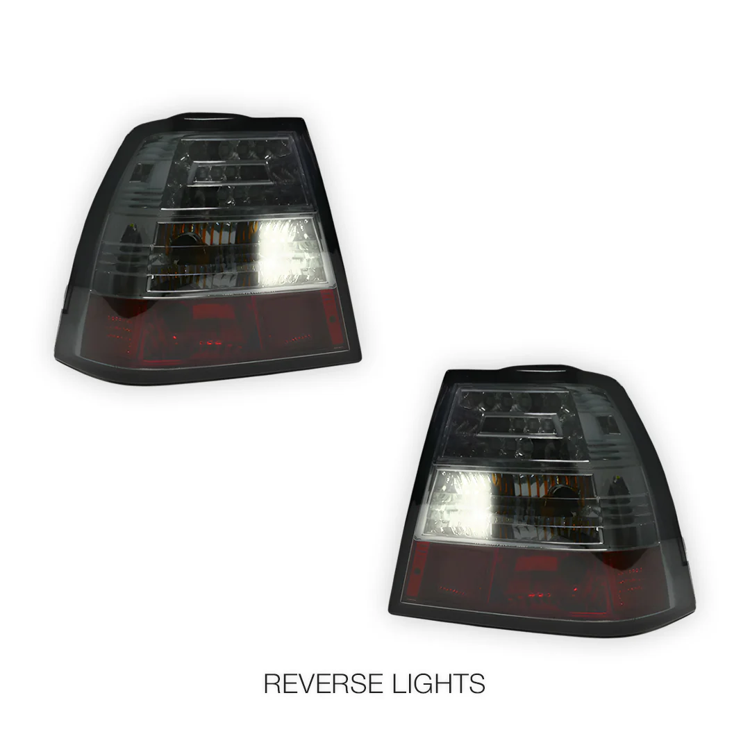 Volkswagen Bora 1J / MK4 (1998 - 2004) Smoked LED Tail Lights LH + RH - Image 6