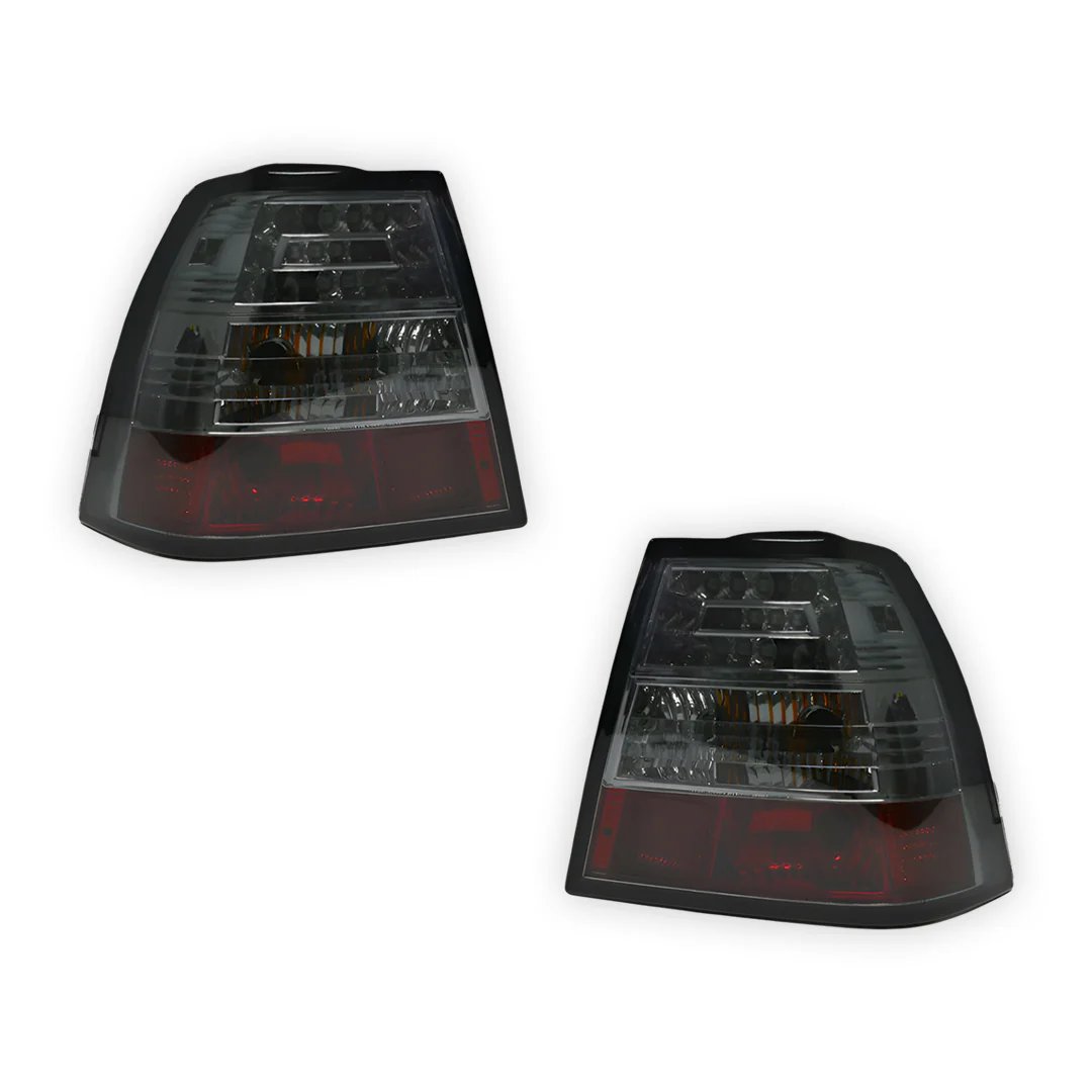 Volkswagen Bora 1J / MK4 (1998 - 2004) Smoked LED Tail Lights LH + RH - Image 7